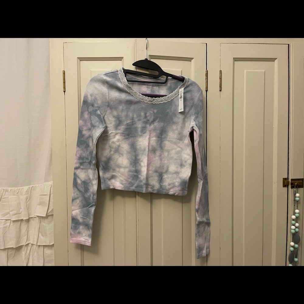 **NWT tie dye crop top*** A Must Have! ✌🏽✌🏽✌🏽